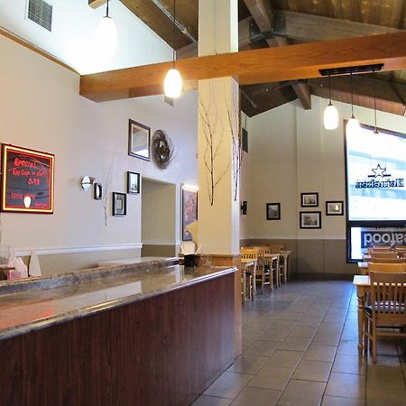 Barratt Inn Anchorage Airport Екстериор снимка